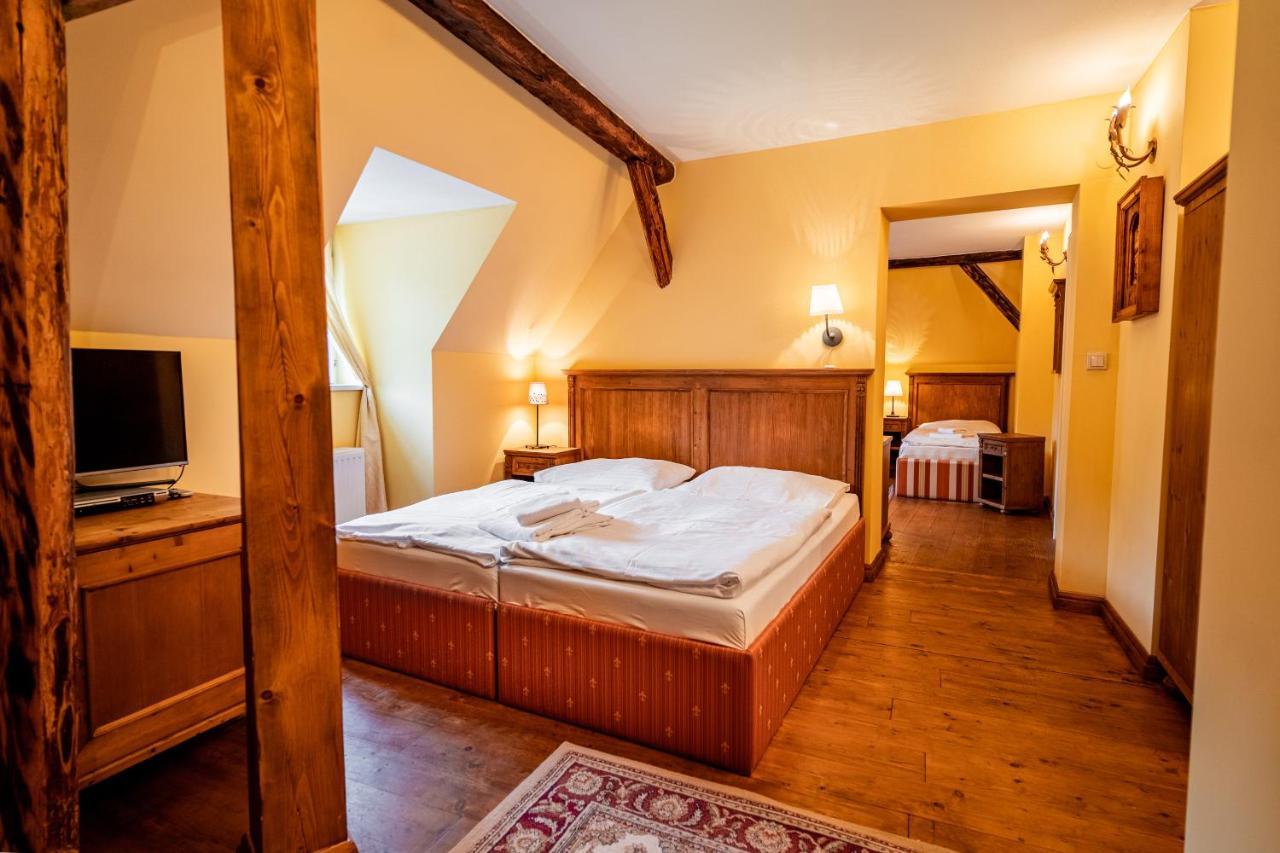 Penzion Cosmopolitan Ii. Banska Stiavnica Exterior photo
